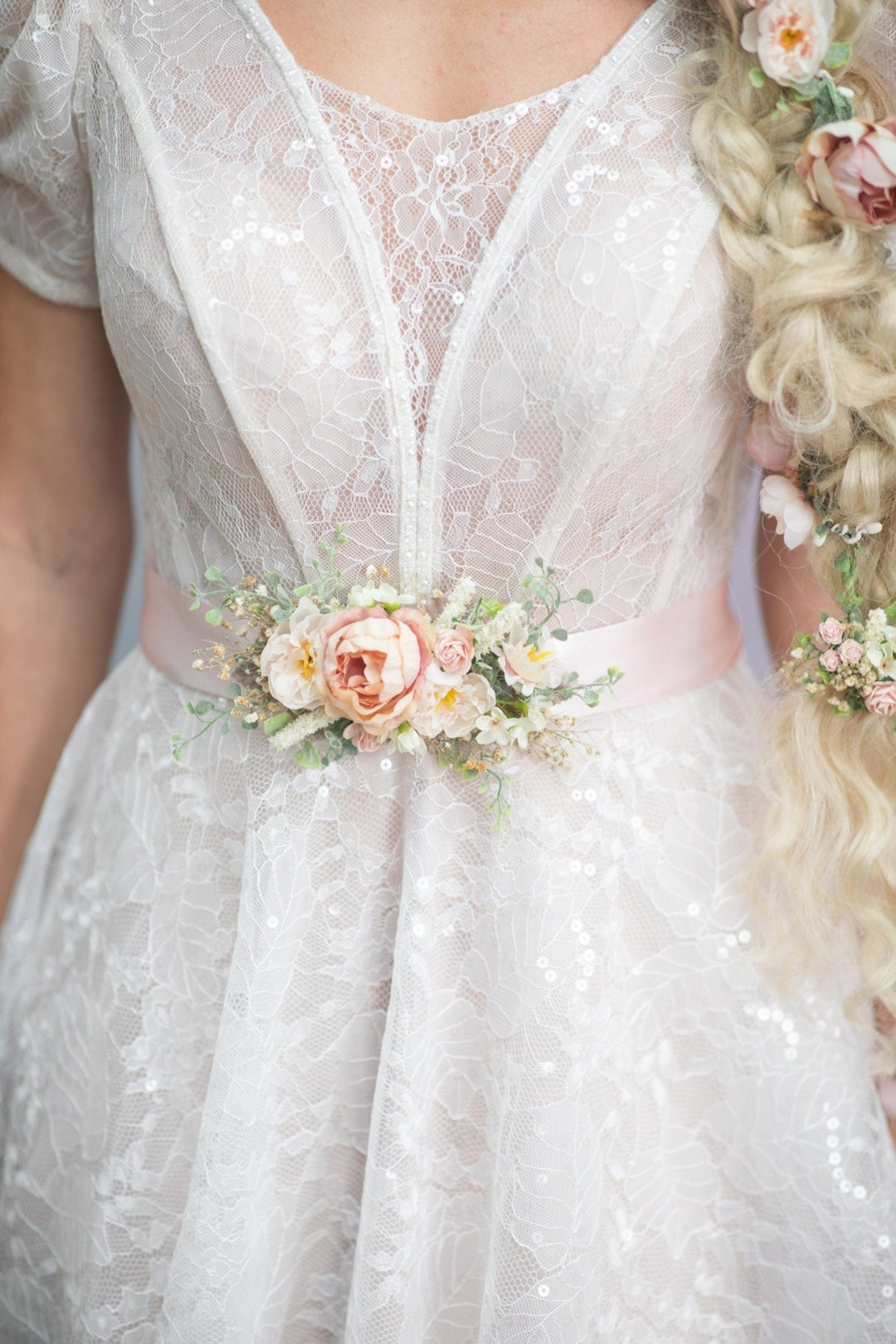 Peach Flower Wedding Belt: Romantic Bridal Sash – handmade floral hair accessory by magaela