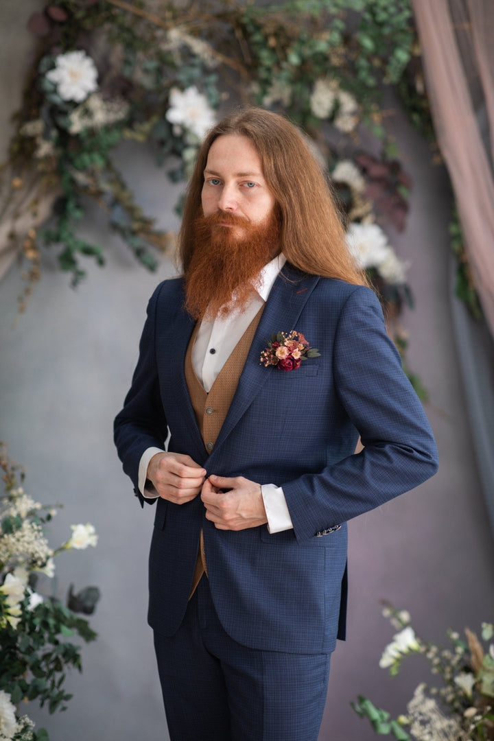 Burgundy Pink Flower Boutonniere: Handmade Groom Wedding Corsage – handmade floral hair accessory by magaela