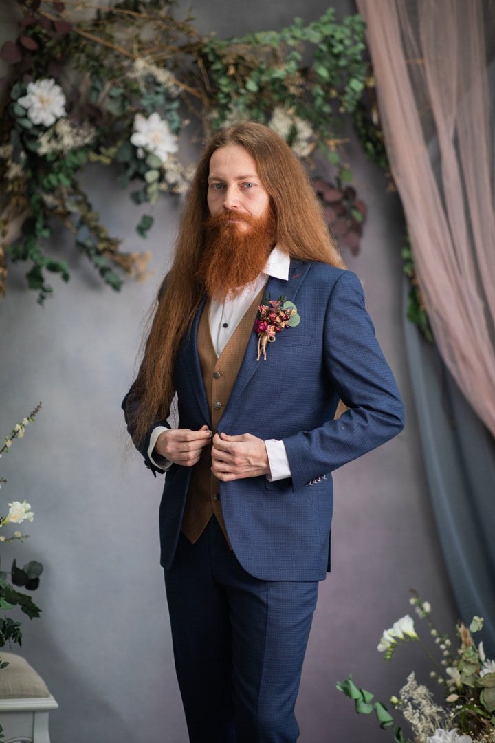 Burgundy Flower Boutonniere: Autumn Wedding Groom Buttonhole – handmade floral hair accessory by magaela