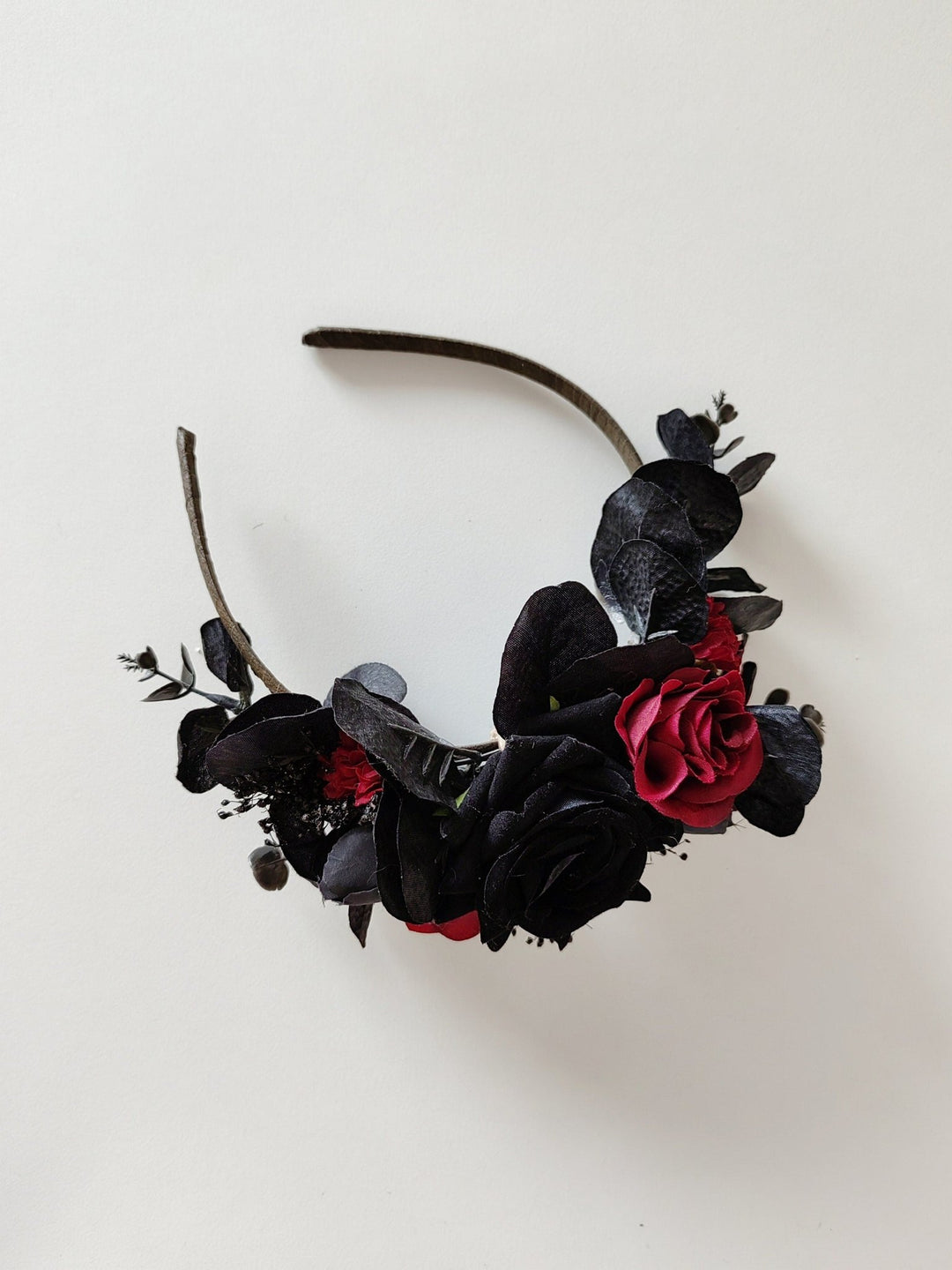 Frida Inspired Flower Headband - Gothic Wedding Bridal Crown – handmade floral hair accessory by magaela