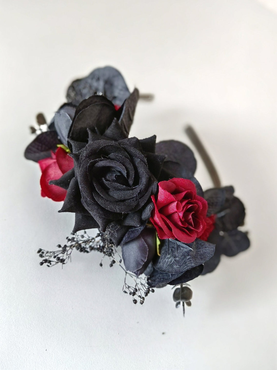 Frida Inspired Flower Headband - Gothic Wedding Bridal Crown – handmade floral hair accessory by magaela