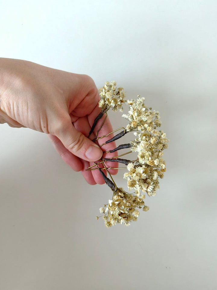 Ivory Baby's Breath Hairpins: Preserved Flower Bridal Accessories – handmade floral hair accessory by magaela