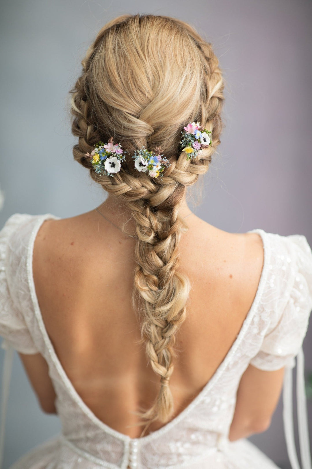 Meadow Flower Hair Comb & Pins: Anemone Bridal Headpiece – handmade floral hair accessory by magaela