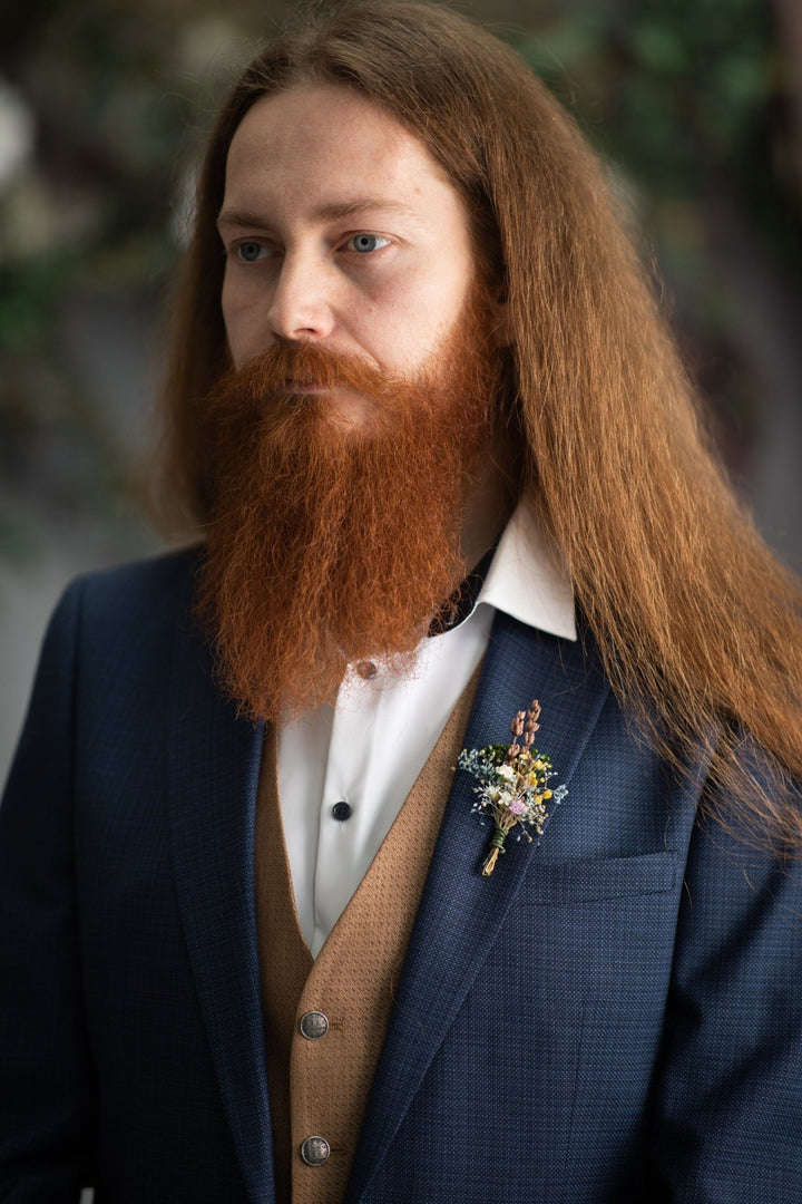 Wildflower Boutonniere: Groom and Groomsmen Wedding Corsage – handmade floral hair accessory by magaela