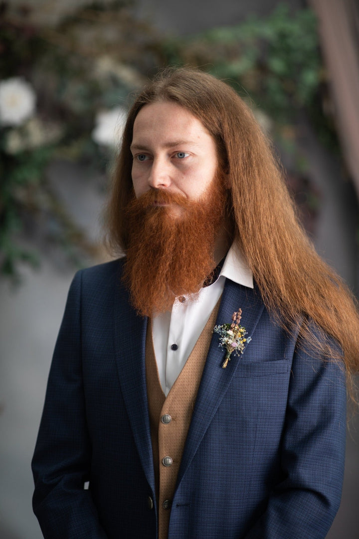 Wildflower Boutonniere: Groom and Groomsmen Wedding Corsage – handmade floral hair accessory by magaela