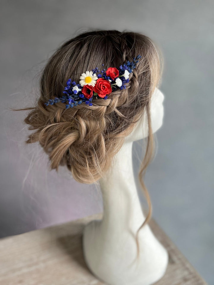 Lavender Poppy Flower Hair Comb: Natural Meadow Wedding Accessory – handmade floral hair accessory by magaela