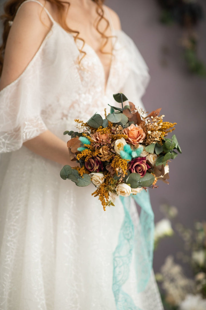 Autumn Wedding Bouquet: Ivory Roses, Turquoise Bunny Tails, Eucalyptus – handmade floral hair accessory by magaela