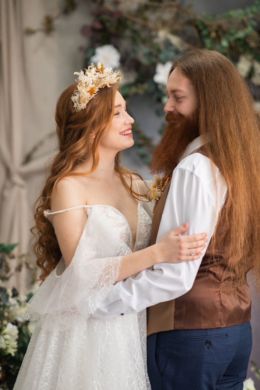 Large Boho Dried Flower Wedding Crown: Burnt Orange & Ivory – handmade floral hair accessory by magaela