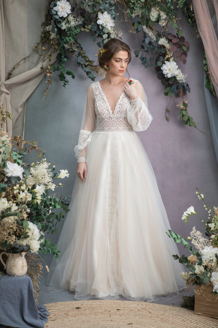 Folk Wedding Earrings: Poppy & Daisy Bridal Meadow Jewelry – handmade floral hair accessory by magaela