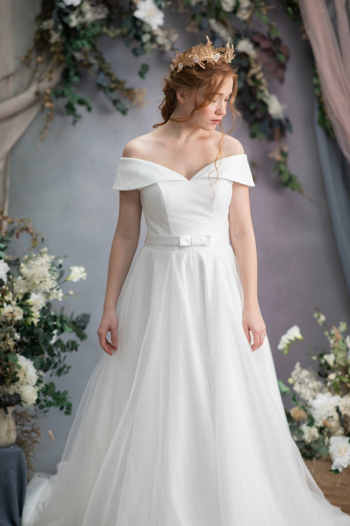 Golden Wedding Crown: Elegant Flower & Leaf Hair Tiara – handmade floral hair accessory by magaela