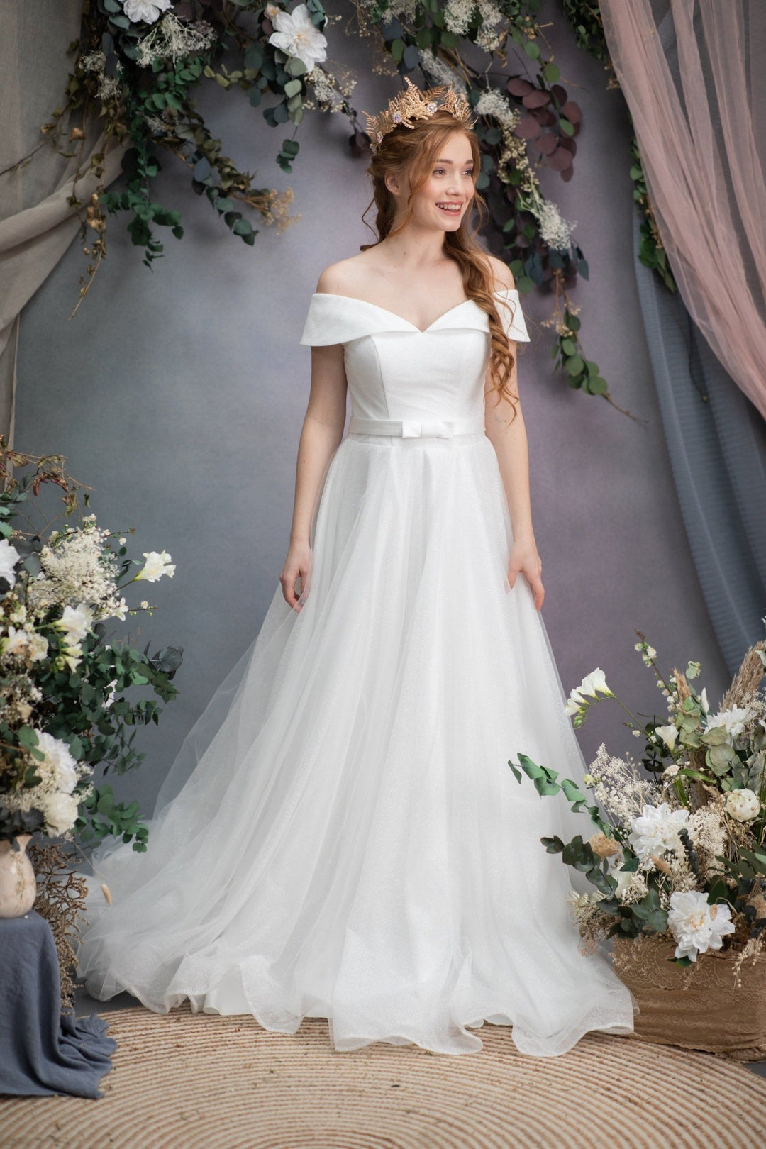 Golden Wedding Crown: Elegant Flower & Leaf Hair Tiara – handmade floral hair accessory by magaela