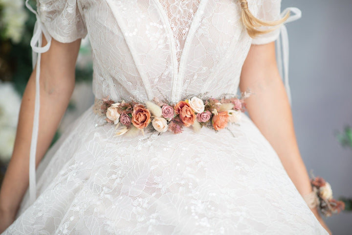 Autumn Flower Bridal Belt: Rustic Peach & Ivory Wedding Sash – handmade floral hair accessory by magaela