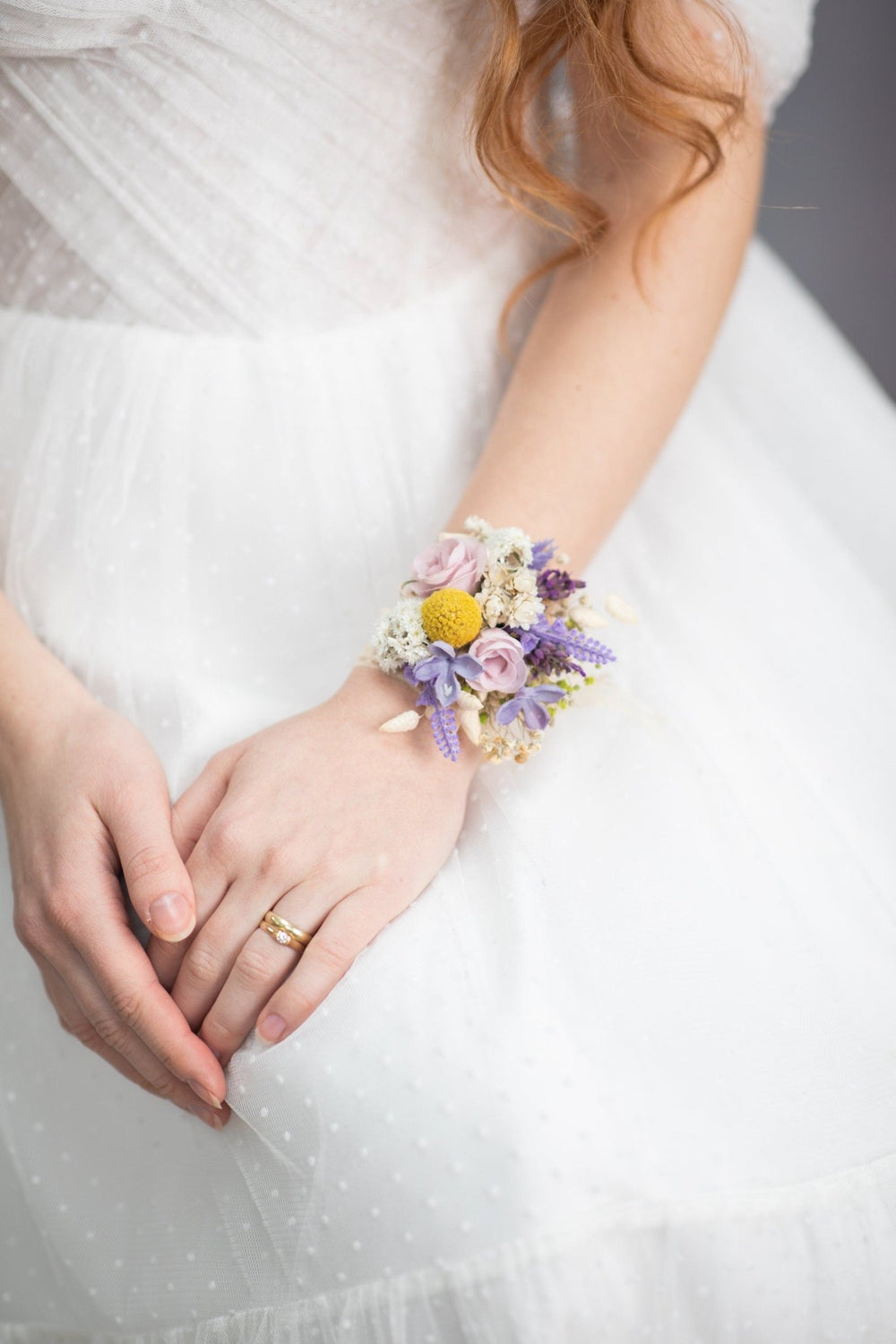 Lavender Flower Bracelet: Purple Lilac Wedding Wrist Corsage – handmade floral hair accessory by magaela