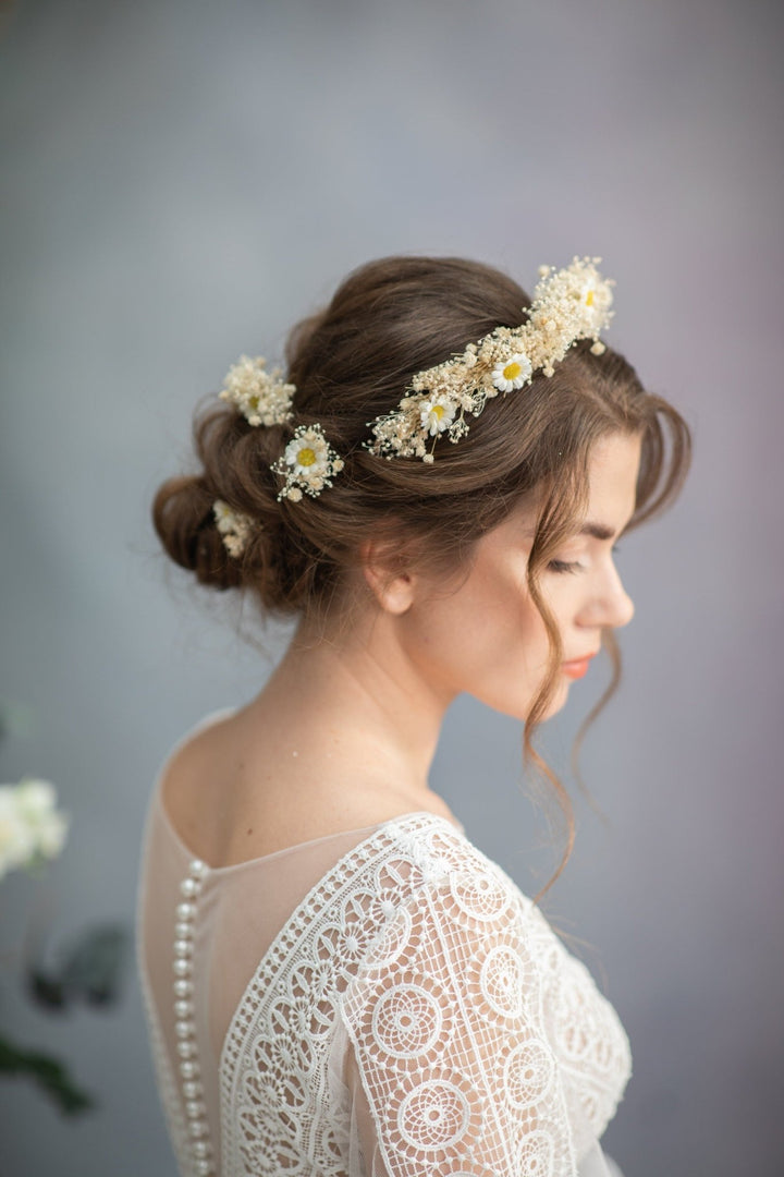 Ivory Daisy Hair Comb & Pins: Bridal Gypsophila Headpiece – handmade floral hair accessory by magaela