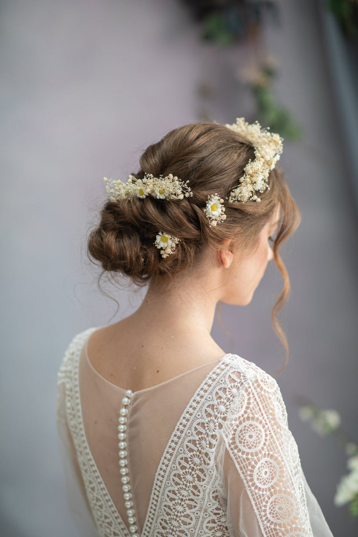 Ivory Daisy Hair Comb & Pins: Bridal Gypsophila Headpiece – handmade floral hair accessory by magaela