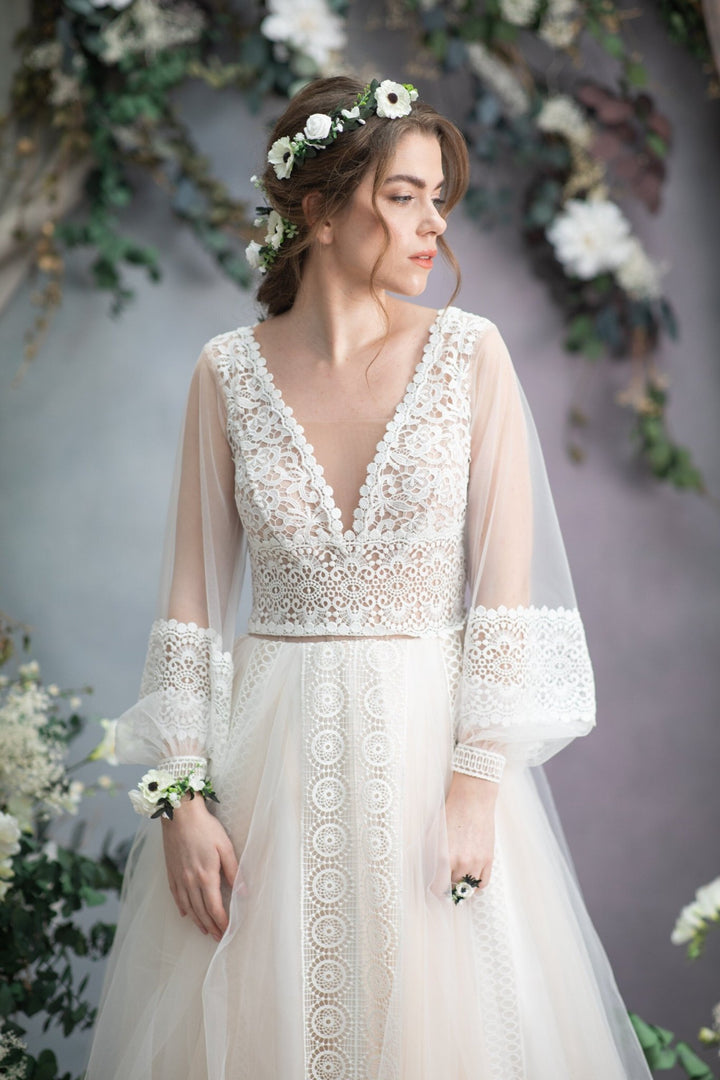 Anemone Flower Ring: Adjustable Floral Bridal Jewelry – handmade floral hair accessory by magaela