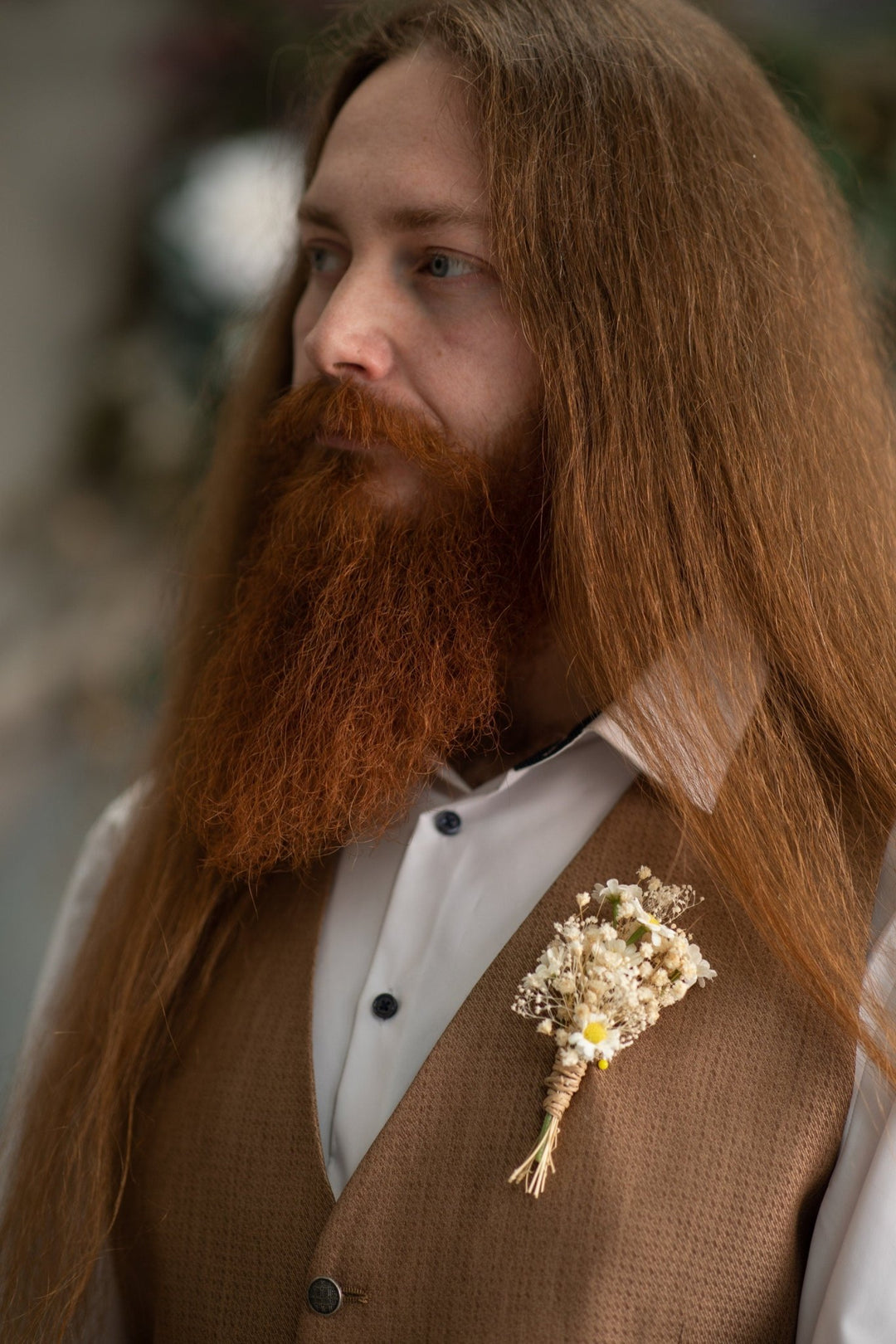 Ivory Daisy Boutonniere: Cream Gypsophila Wedding Corsage – handmade floral hair accessory by magaela