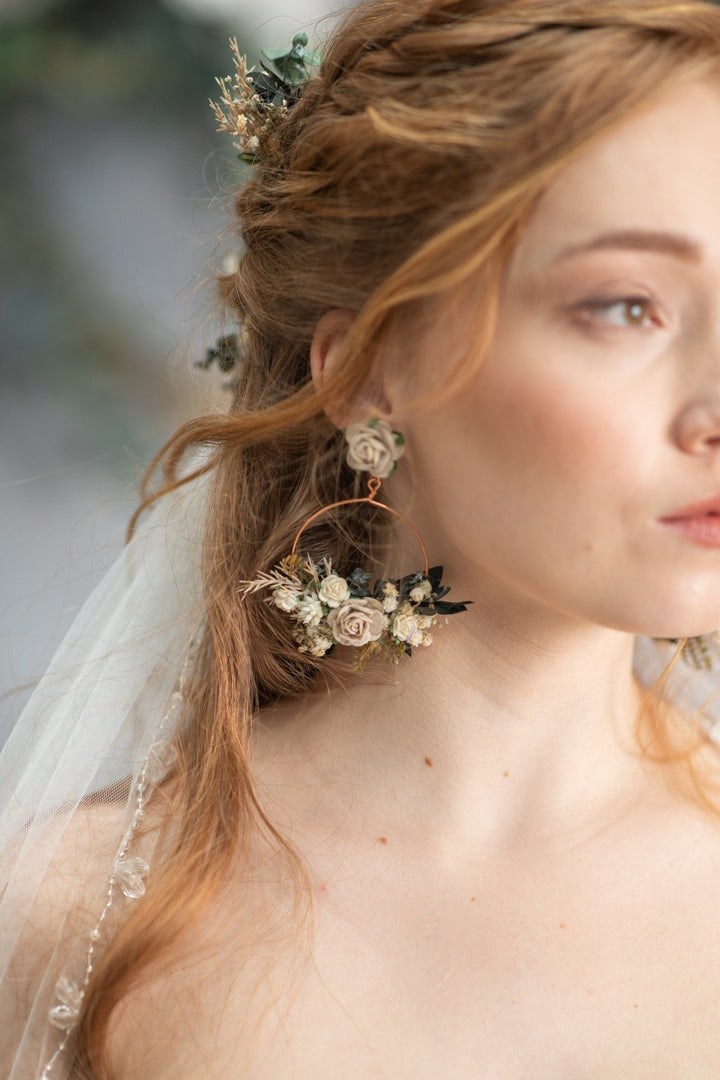 Nude circle earrings Mocha mousse wedding Bridal flower earrings Circle earrings Clip on flower earring Bridal jewellery Nude wedding theme – handmade floral hair accessory by magaela