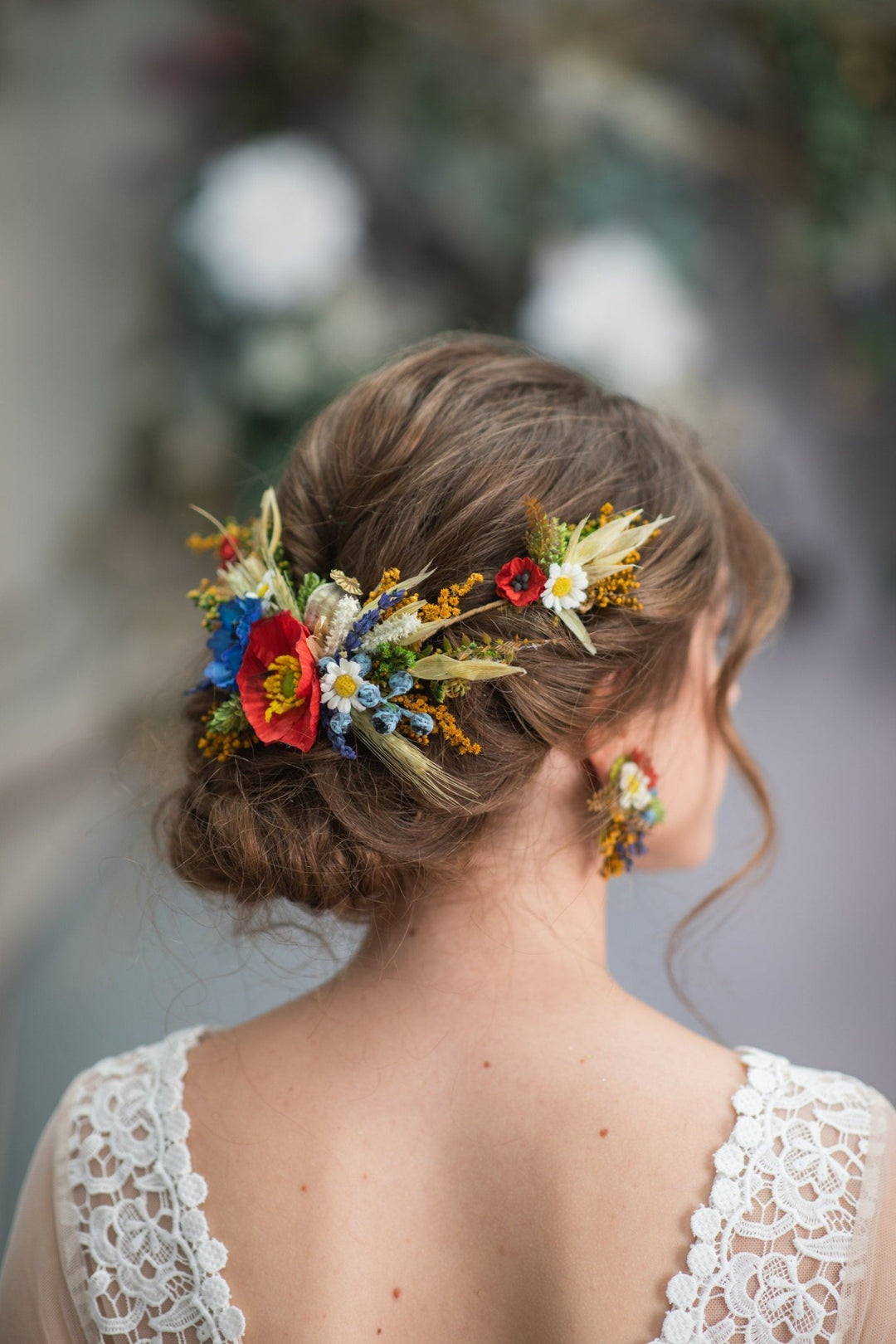 Meadow Wedding Hair Vine: Poppy, Daisy, Cornflower Bridal Comb – handmade floral hair accessory by magaela