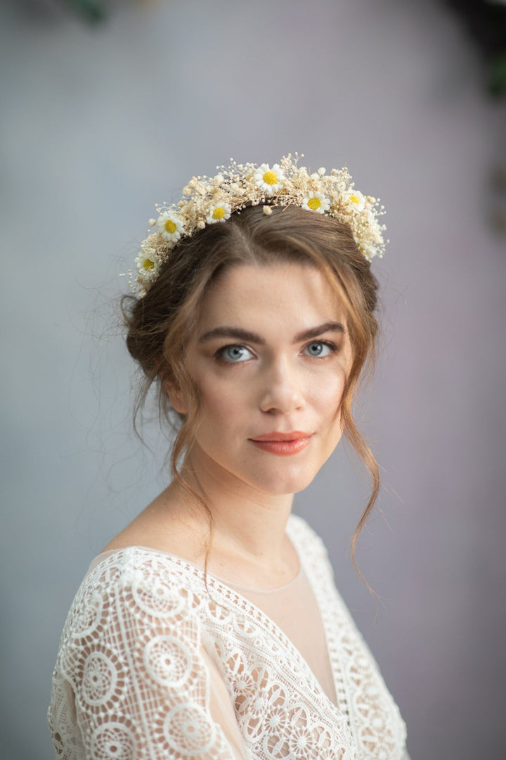 Daisy Wedding Headband: Ivory Flower Crown with Baby's Breath – handmade floral hair accessory by magaela