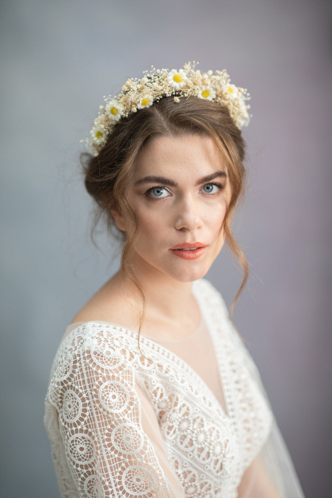 Daisy Wedding Headband: Ivory Flower Crown with Baby's Breath – handmade floral hair accessory by magaela