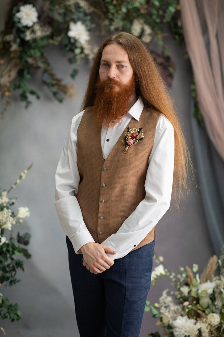 Dusty Pink Burgundy Boutonniere: Groom Wedding Lapel Flower – handmade floral hair accessory by magaela