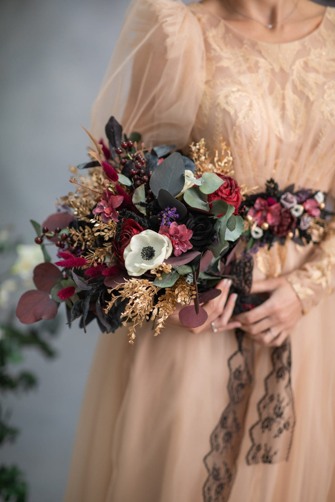 Burgundy Anemone Wedding Bouquet: Gothic Bride Bouquet with Eucalyptus & Roses – handmade floral hair accessory by magaela
