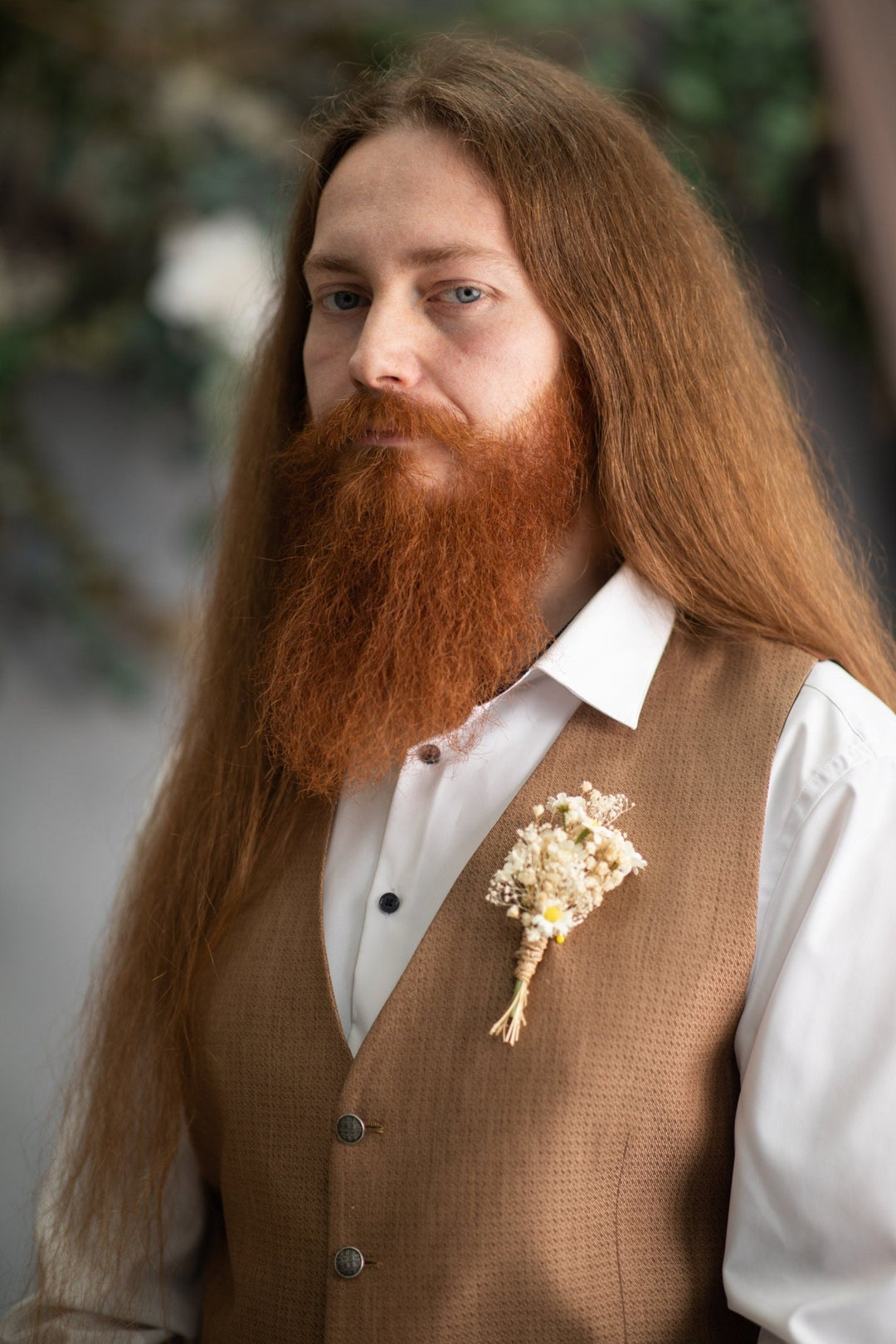 Ivory Daisy Boutonniere: Cream Gypsophila Wedding Corsage – handmade floral hair accessory by magaela