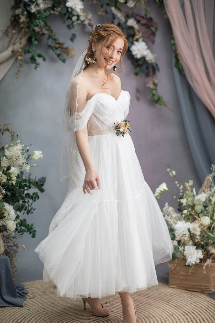 Mocha mousse wedding Nude wedding theme Beige flower belt with eucalyptus Wedding accessories Nude Rustic wedding flower sash Magaela – handmade floral hair accessory by magaela