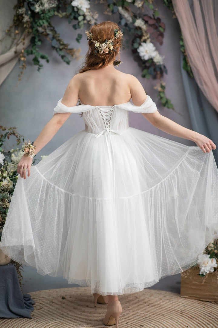 Shapeable flower wedding hair arrangement Flexible flower headpiece Nude hair vine Mocha mousse Nude wedding Rustic flower hair comb – handmade floral hair accessory by magaela