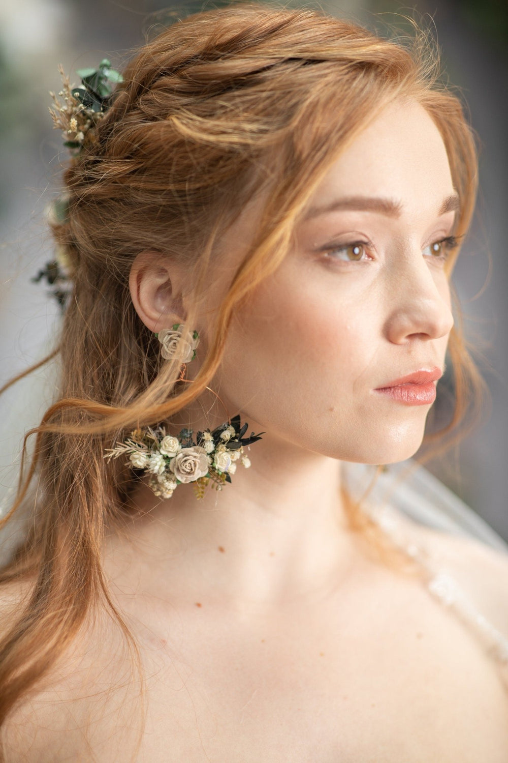 Nude circle earrings Mocha mousse wedding Bridal flower earrings Circle earrings Clip on flower earring Bridal jewellery Nude wedding theme – handmade floral hair accessory by magaela