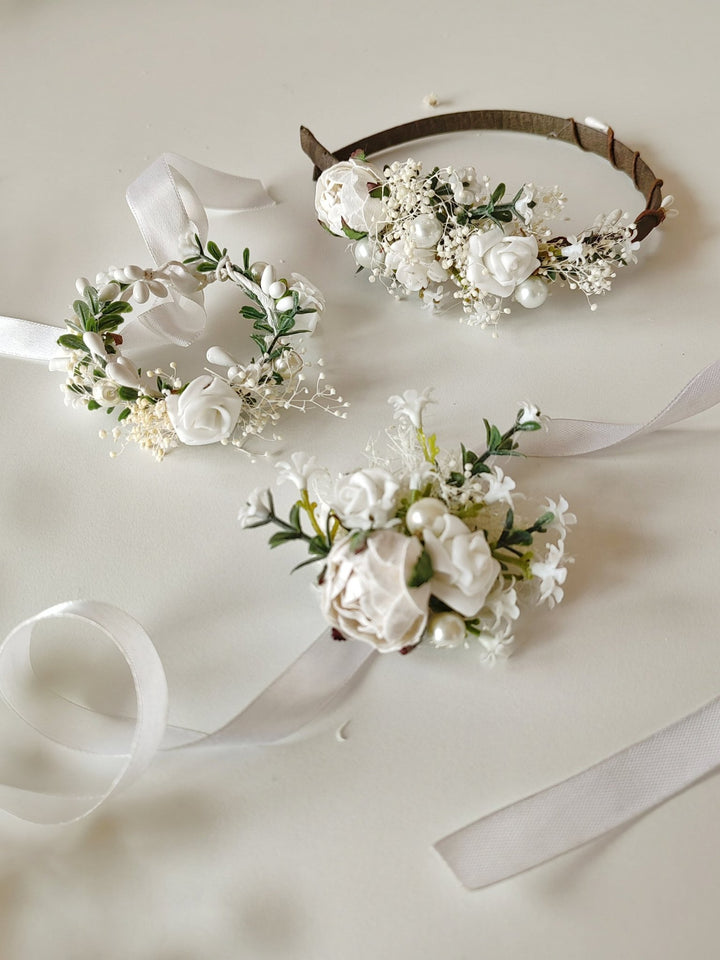 First Communion Flower Set: Headband, Bracelet, Candle Decoration – handmade floral hair accessory by magaela
