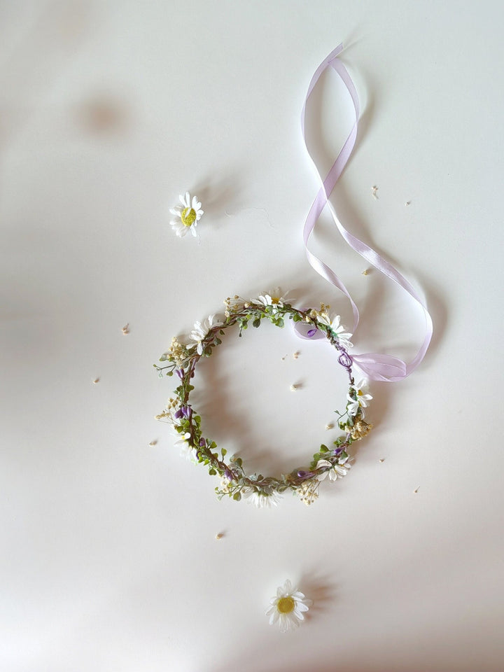Daisy Flower Crown: Handmade Meadow Wedding Hair Wreath – handmade floral hair accessory by magaela