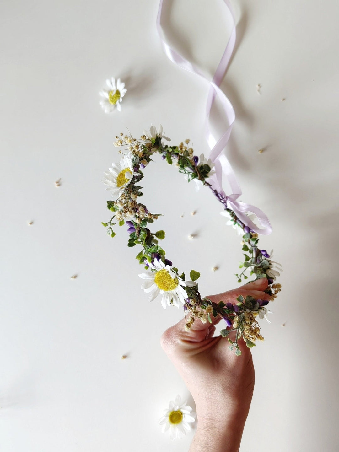 Daisy Flower Crown: Handmade Meadow Wedding Hair Wreath – handmade floral hair accessory by magaela