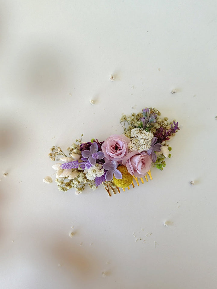 Lavender Meadow Hair Comb – Lilac Bridal Headpiece, Purple Wedding Hair Accessory – handmade floral hair accessory by magaela