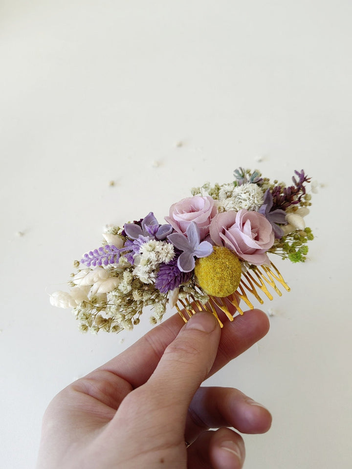 Lavender Meadow Hair Comb – Lilac Bridal Headpiece, Purple Wedding Hair Accessory – handmade floral hair accessory by magaela