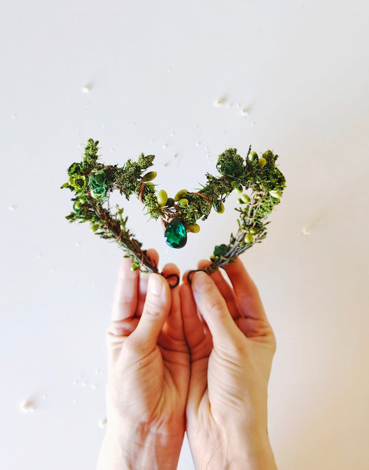 Green Flower Elf Tiara: Woodland Wedding Fairy Crown – handmade floral hair accessory by magaela