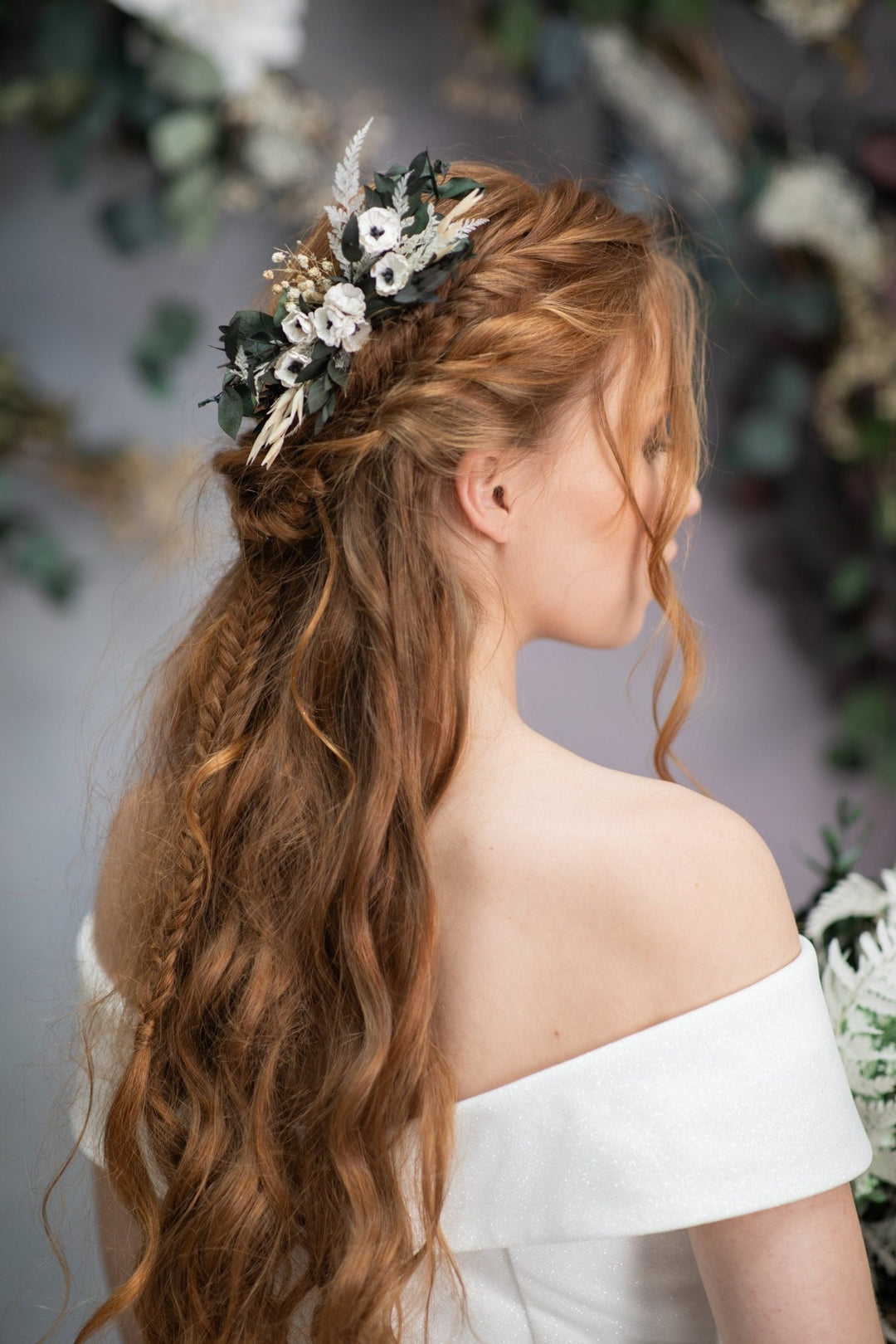 Anemone Flower Hair Comb: Greenery Wedding Headpiece – handmade floral hair accessory by magaela