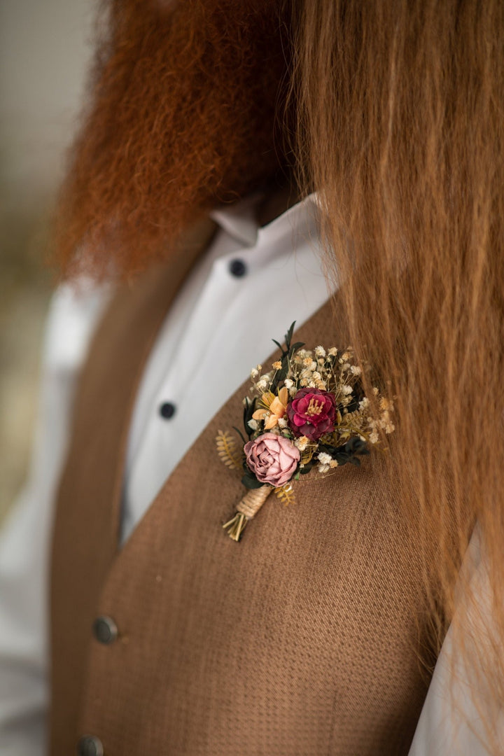 Dusty Pink Burgundy Boutonniere: Groom Wedding Lapel Flower – handmade floral hair accessory by magaela