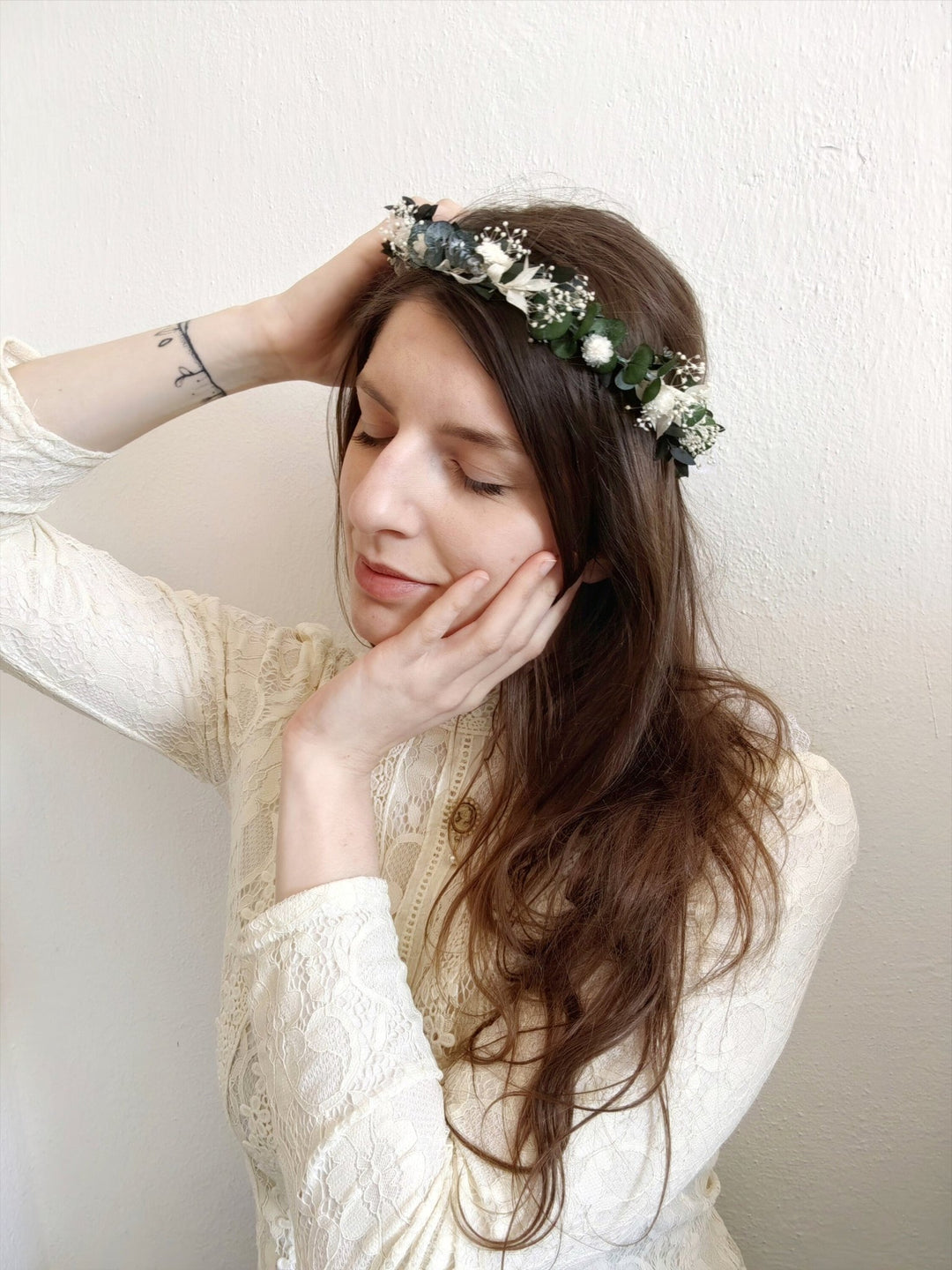 Eucalyptus Flower Wreath: Greenery Bridal Crown, Rustic Wedding Hair – handmade floral hair accessory by magaela
