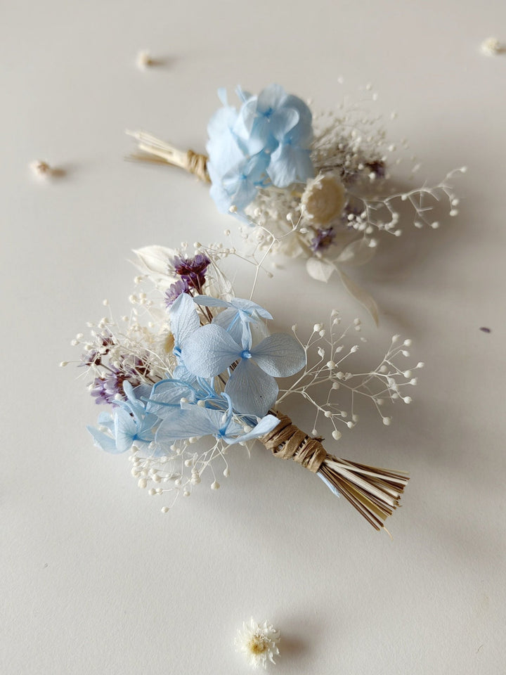 Baby Blue Hydrangea Boutonniere: Rustic Wedding Groomsmen Corsage – handmade floral hair accessory by magaela