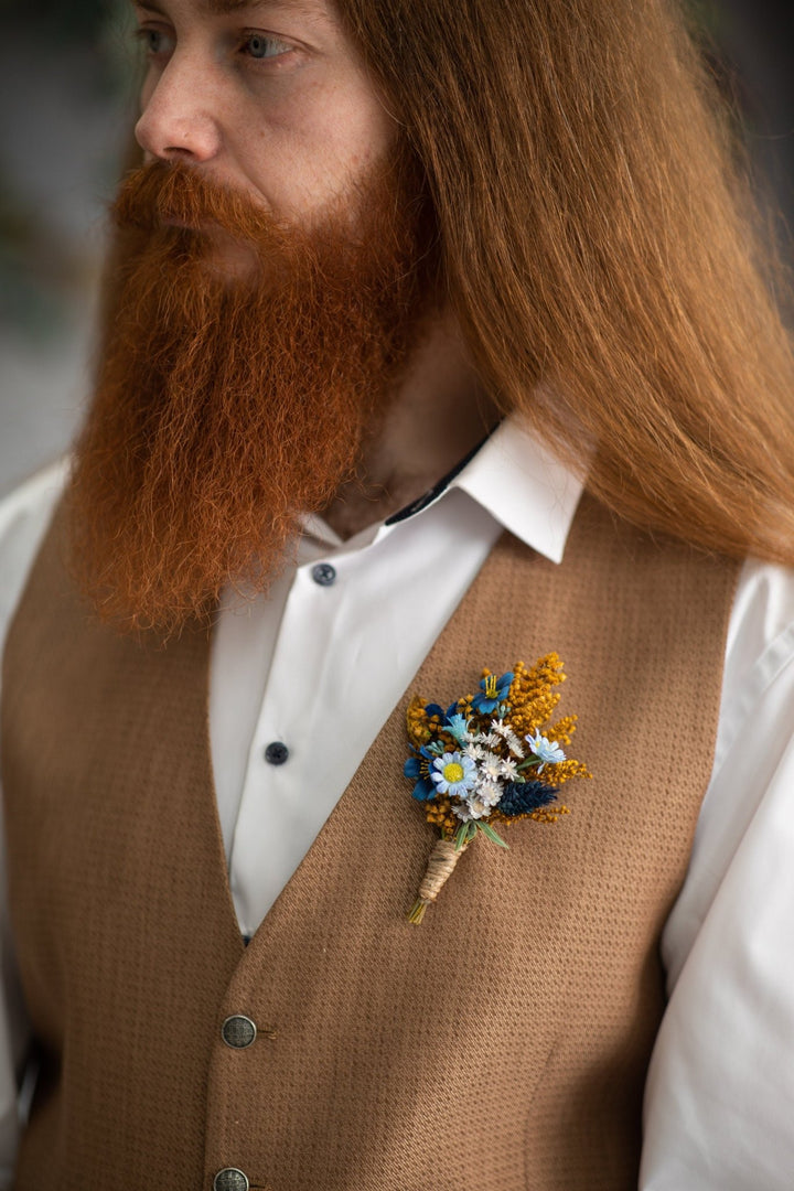 Navy Blue Groom Boutonniere: Meadow Wedding Lapel Flower – handmade floral hair accessory by magaela
