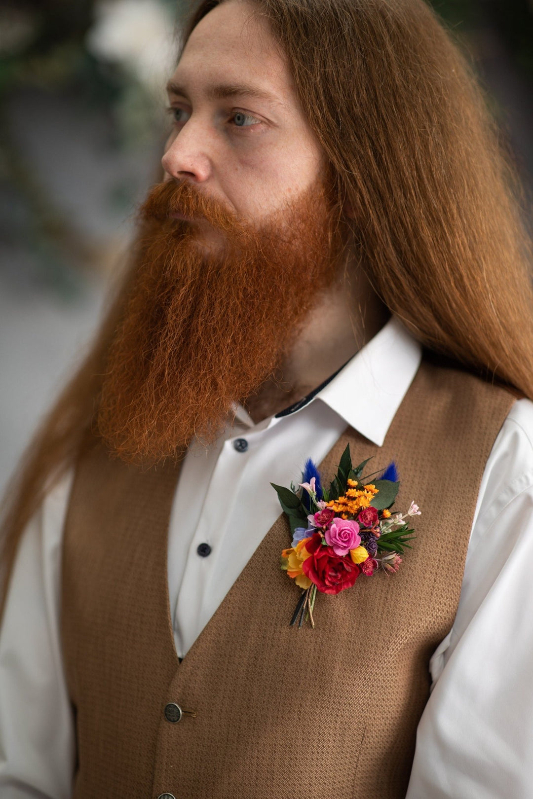 Colorful Boho Groom Boutonniere: Summer Wedding Corsage – handmade floral hair accessory by magaela