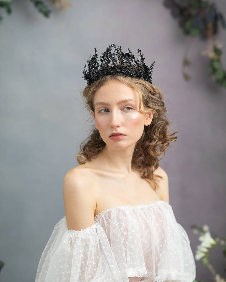 Black Flower Crown: Gothic Wedding Bridal Headpiece – handmade floral hair accessory by magaela