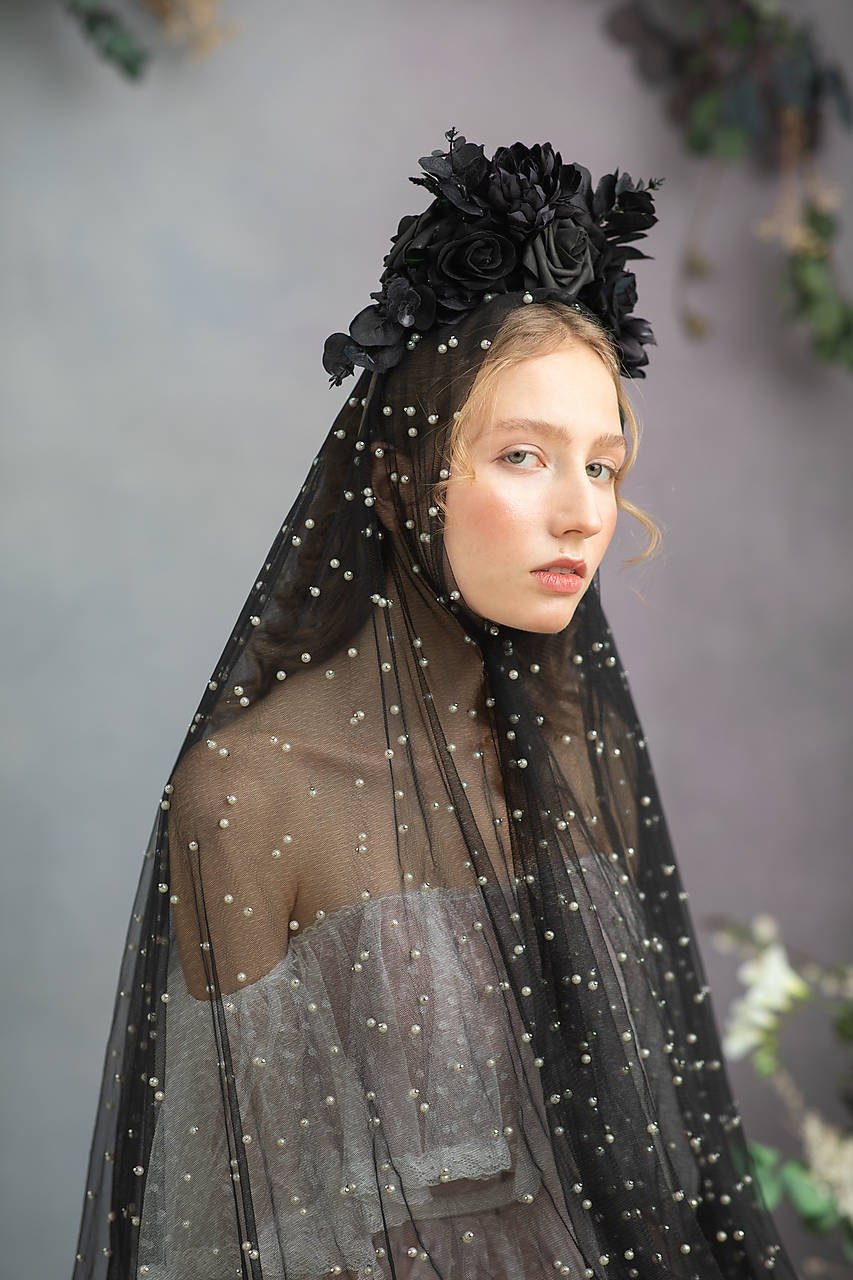 Gothic flower crown: Halloween flower black headpiece – handmade floral hair accessory by magaela