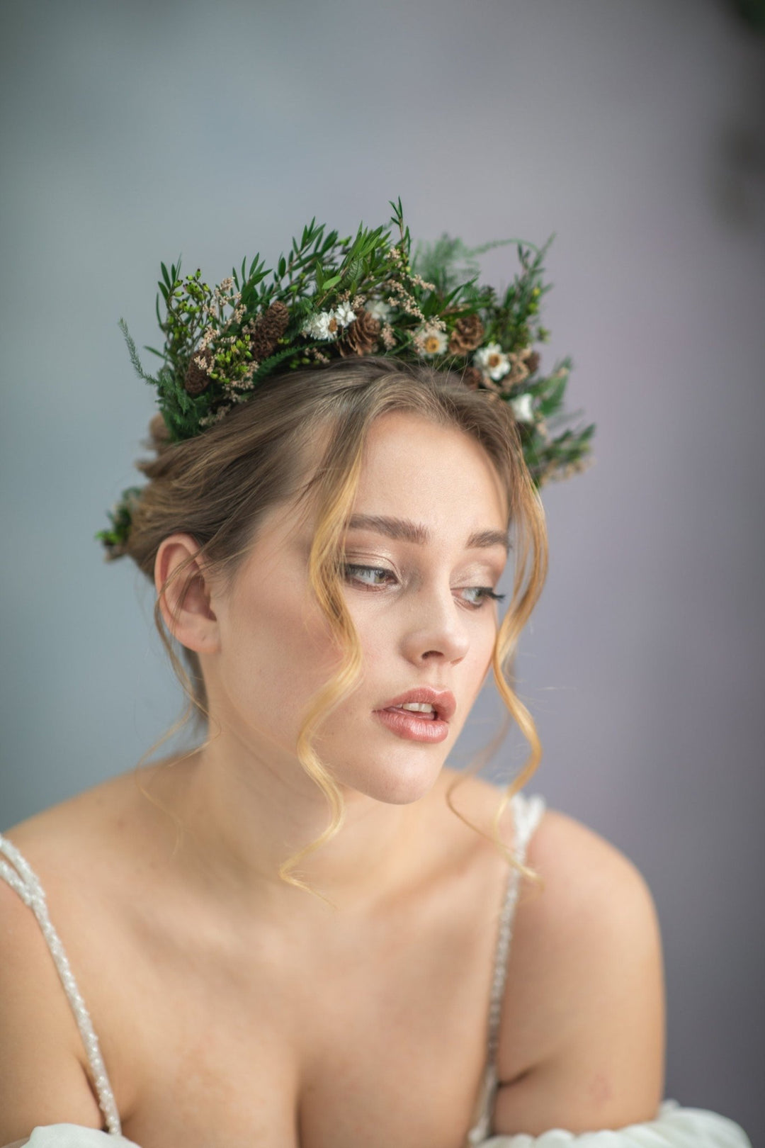 Woodland Bridal Crown: Natural Pine Cone Wedding Hairpiece – handmade floral hair accessory by magaela