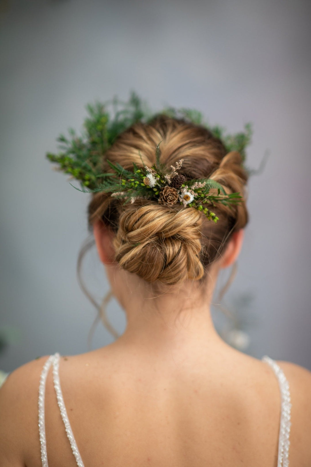 Pine Cone Bridal Hair Comb: Woodland Wedding Hair Accessory – handmade floral hair accessory by magaela