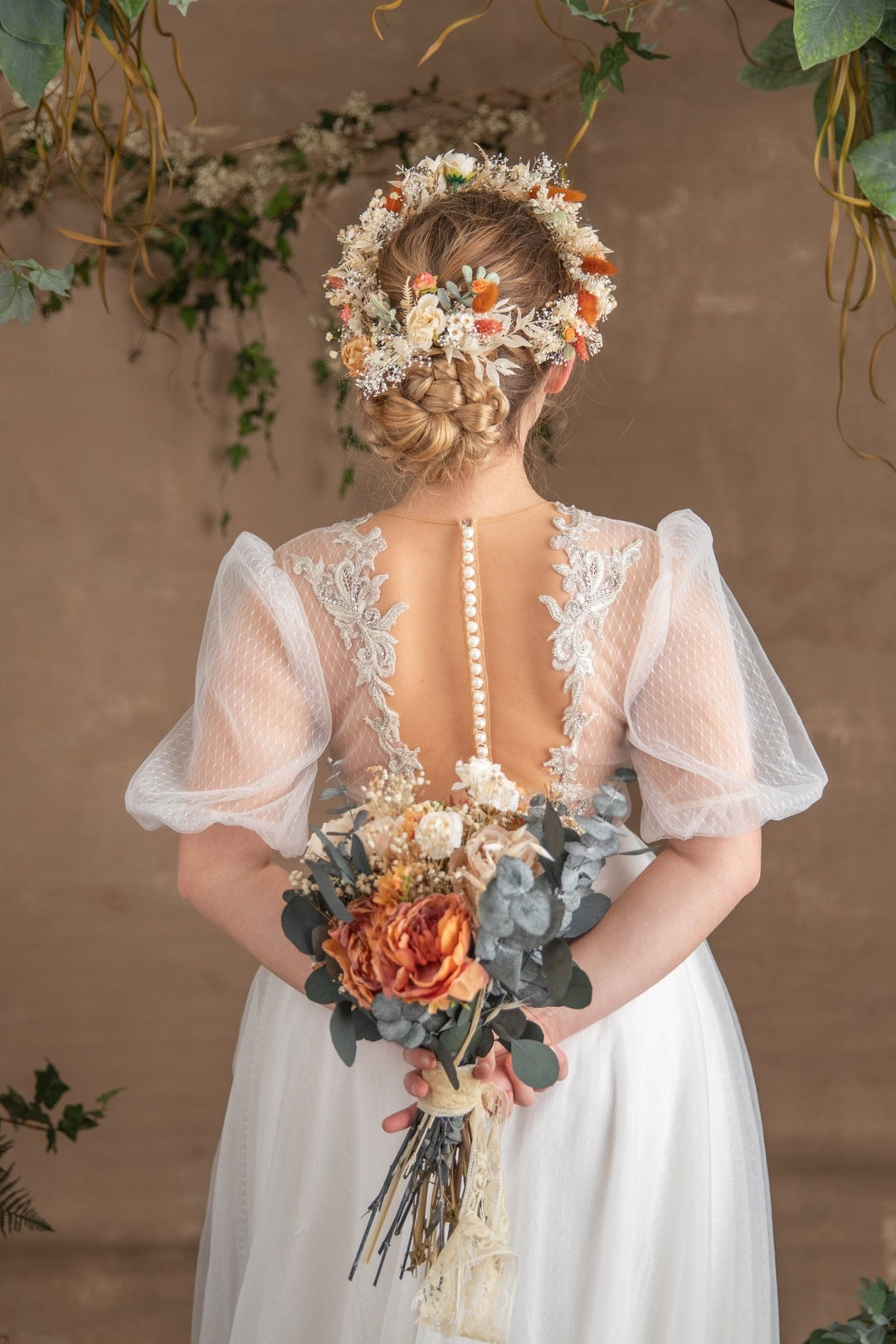 Rustic Orange Bridal Bouquet: Boho Summer Wedding Flowers – handmade floral hair accessory by magaela