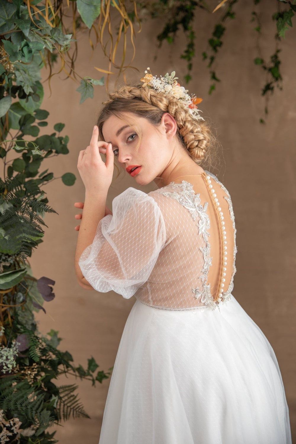 Bohemian Flower Bridal Hair Comb: Rustic Summer Wedding Accessory – handmade floral hair accessory by magaela