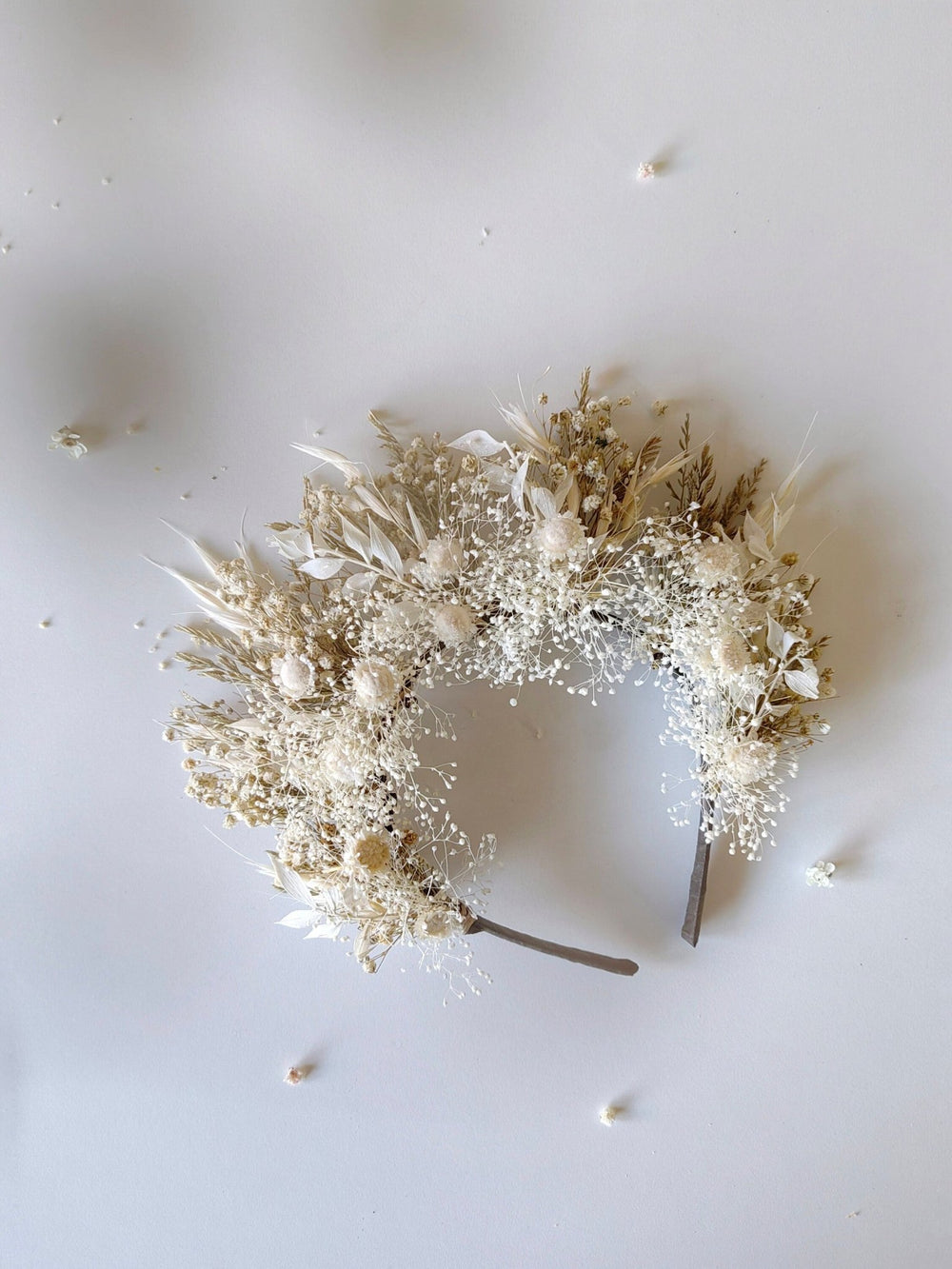 Bohemian Bridal Crown: Cream Preserved Flower Wedding Headpiece – handmade floral hair accessory by magaela